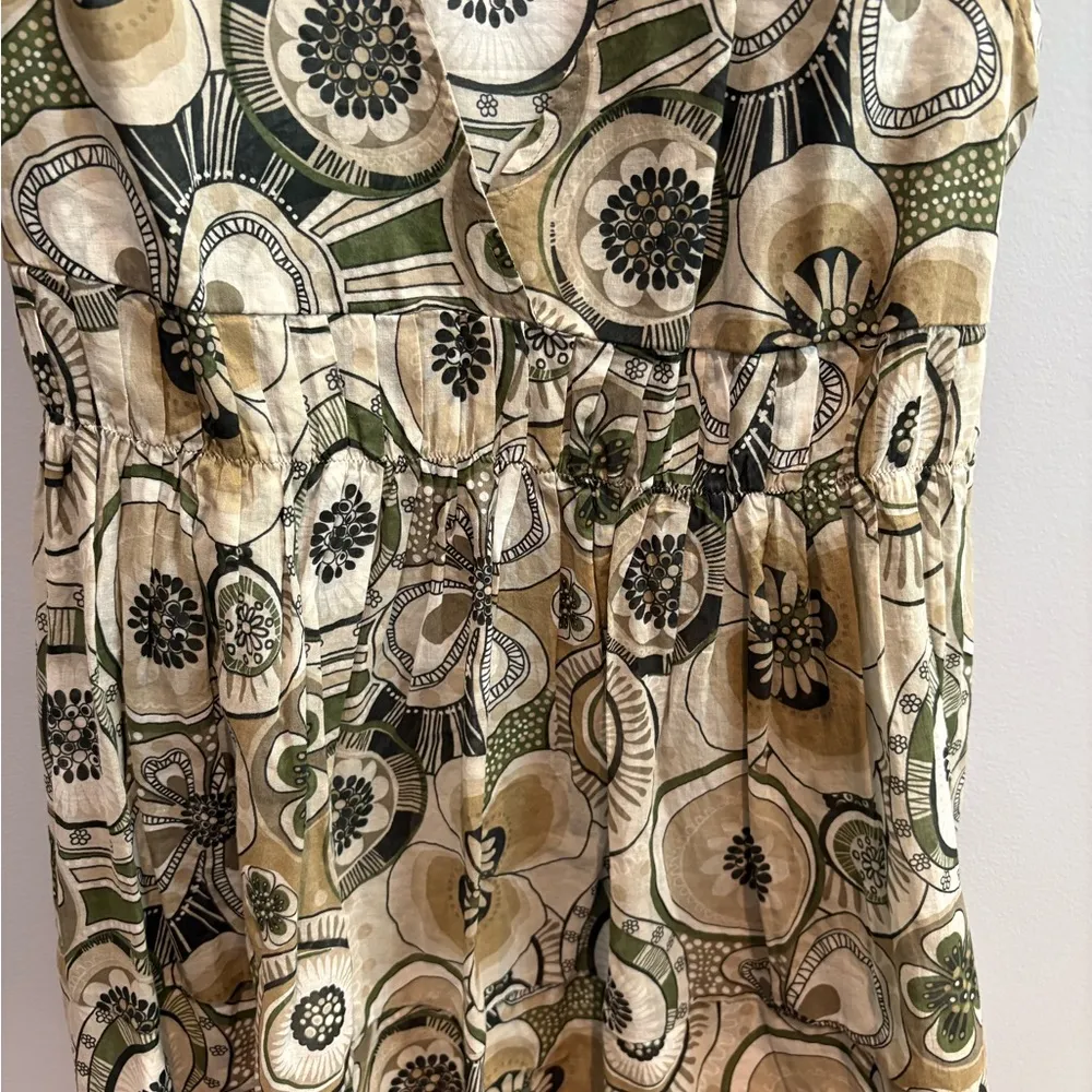 Vintage United Colors Of Benetton Khaki Floral Camisole Top in Size M - Image 2