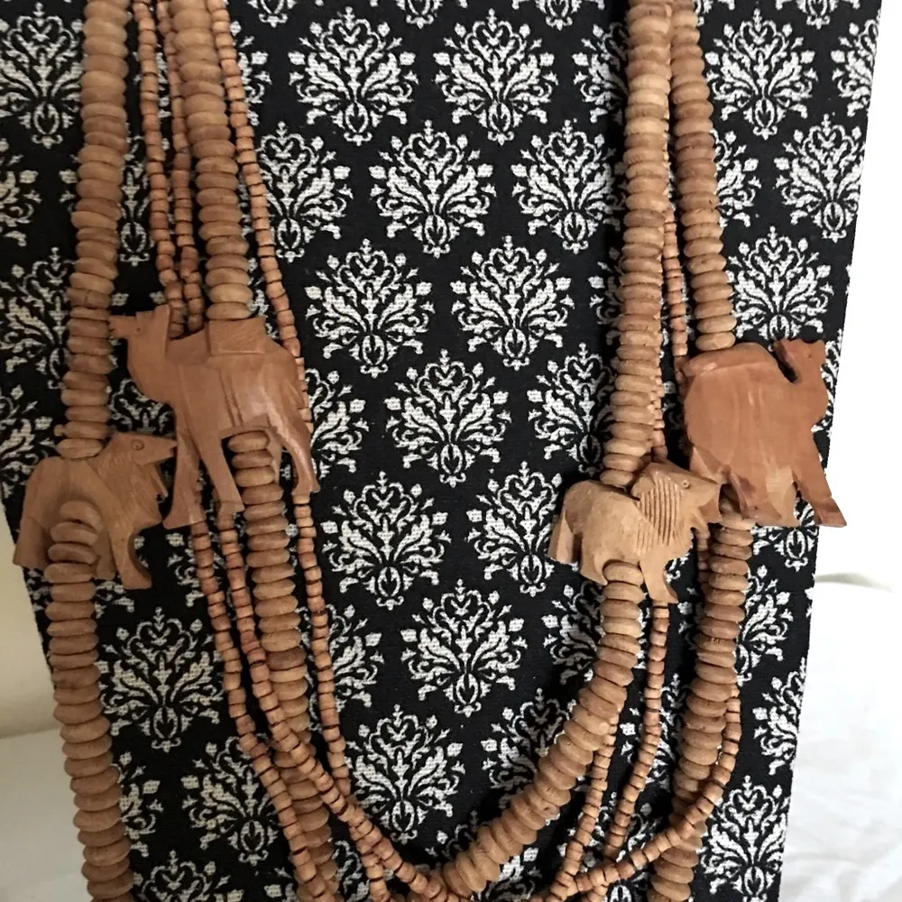 Vintage Artisan Wood Bead 5 Strand Carved Animal Bead Necklace Tan - Image 2