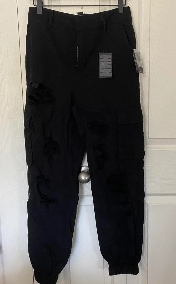 Forever 21 Black Cargo Jogger - Image 2