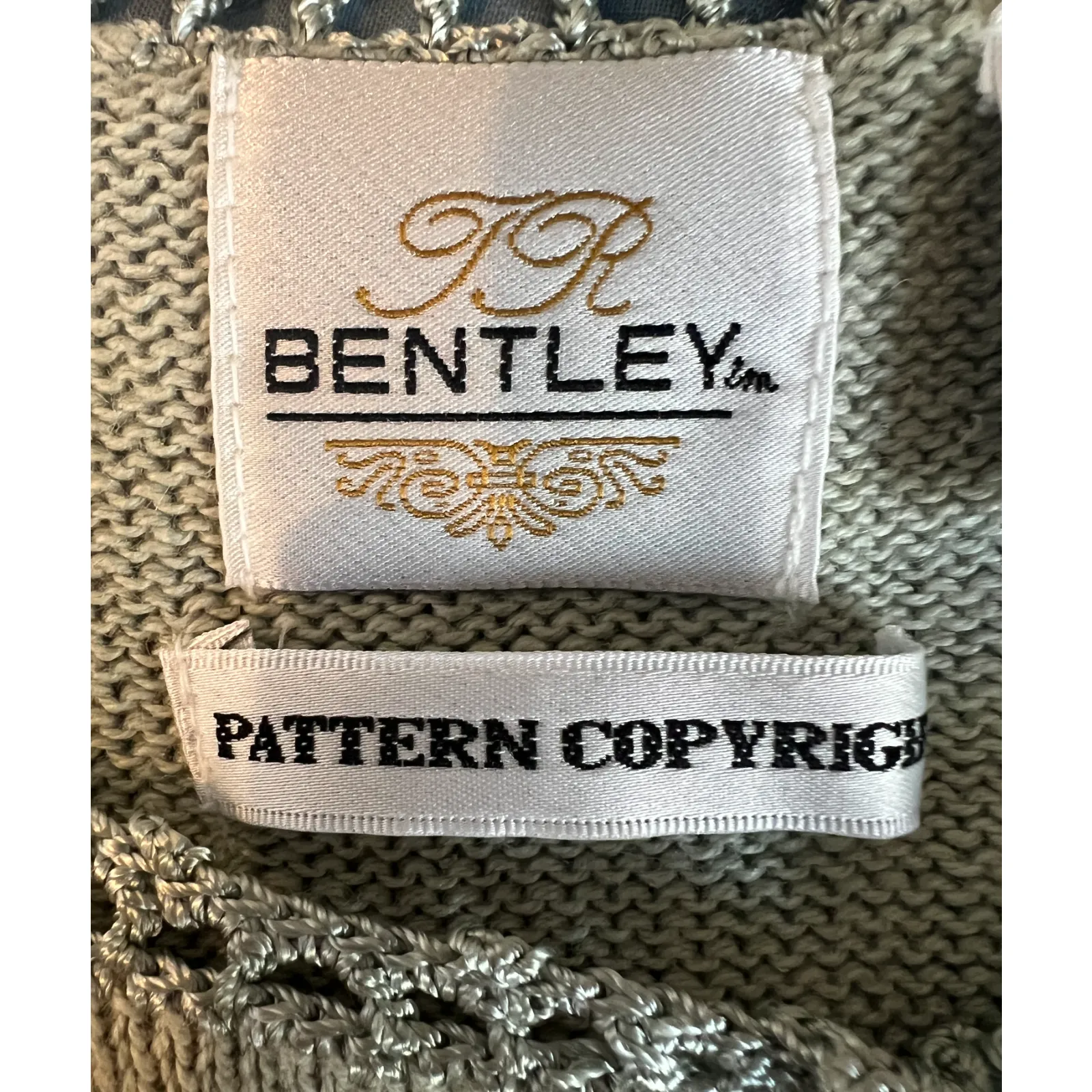 Vintage 90s Short Sleeve Sweater Womens Size M Floral Applique Buttons Embroider Green Size M - Image 2