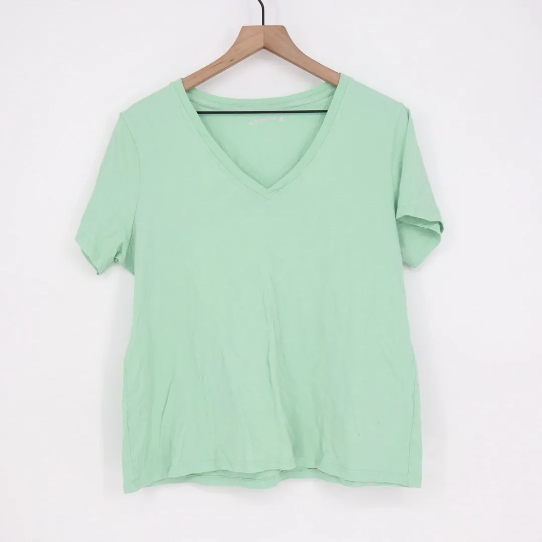 American Giant XL Seafoam Green V Neck T Shirt Made in USA Cotton - Image 2