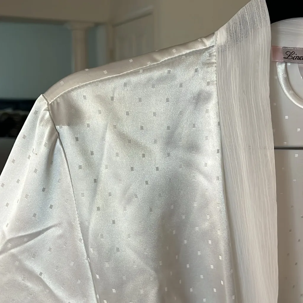 Linea Donatella peignoir robe size S/M - Image 7