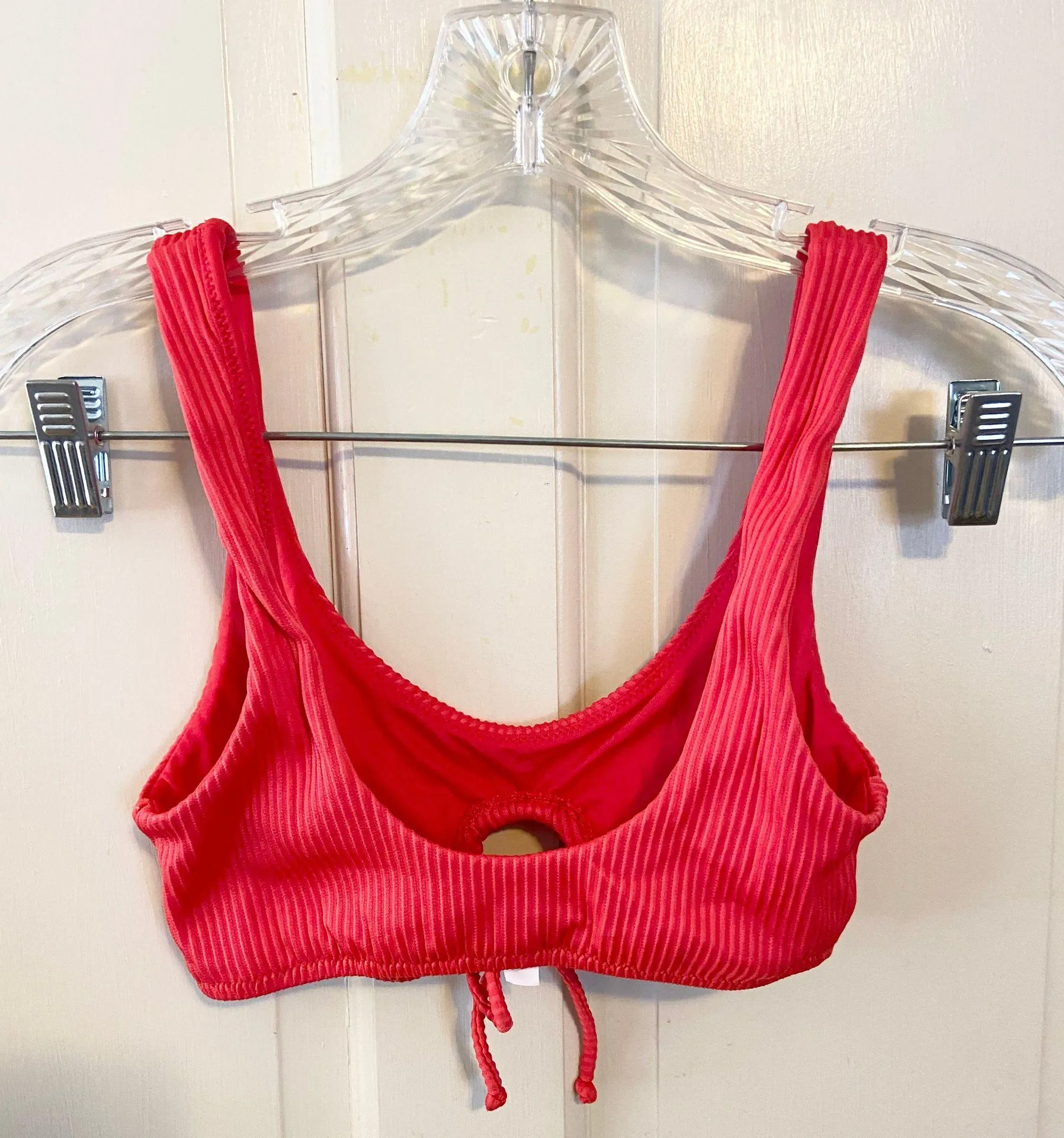 NWOT  trendy cut out red strappy bikini top - Image 2