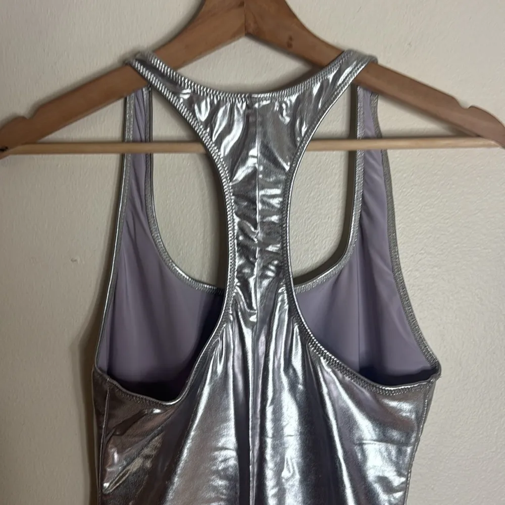 SKIMS Metallic nickel cycle Bodysuit size medium - Image 12