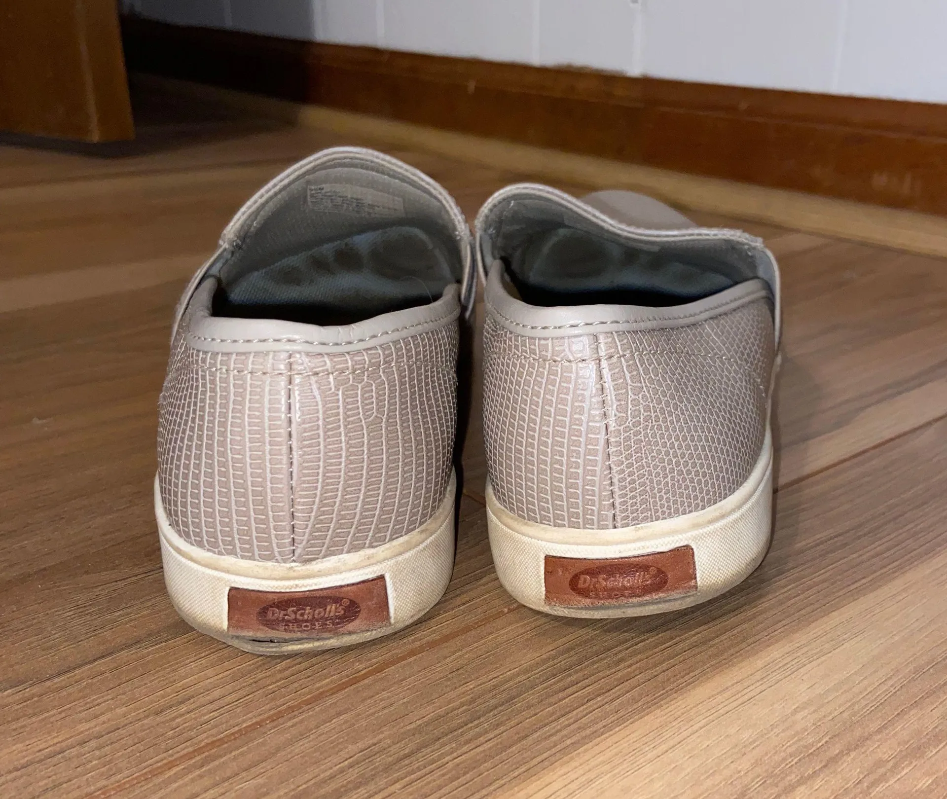 Memory Foam Shoes - Image 3