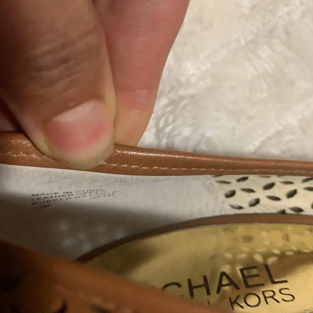 Michael Kors Tan Perforated Women's Shoes - Image 9