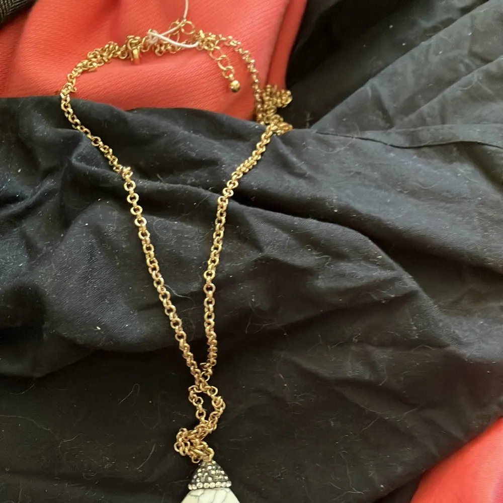 Lovely ladies necklace - Image 2