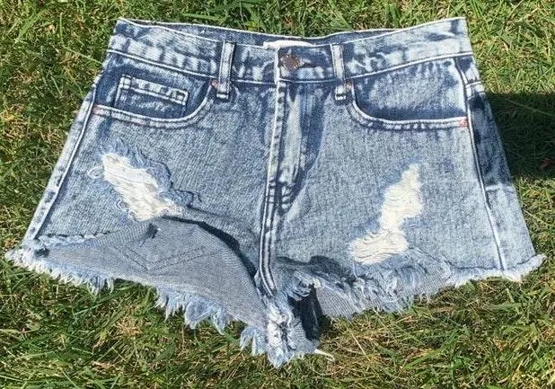 Forever 21 Jean shorts - Image 2