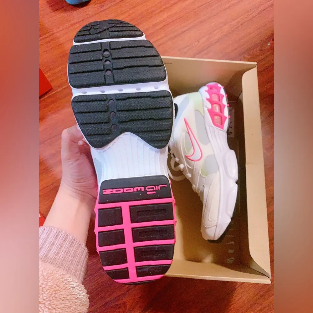 Zoom Air Fire W11.5 .M10 Light Silver Hyper Pink Running Shoes - Image 7