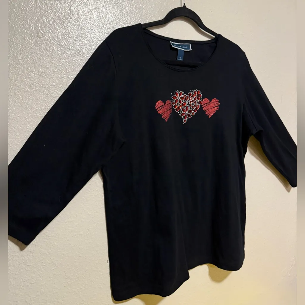 Karen Scott Embellished Heart Top | Shirt - Image 3