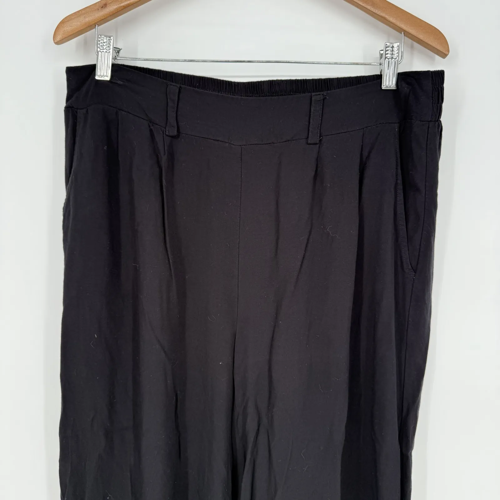 Torrid‎ Chino Pants Black Rayon Stretch Pleated Wide Leg Elastic Waist Womens L - Image 3