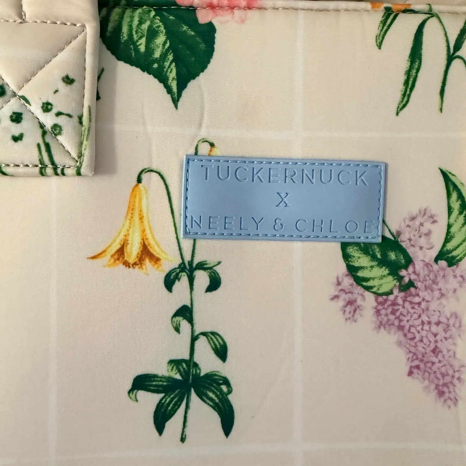 Tuckernuck Sport x Neely & Chloe Fresh Buds Neoprene Tote bag with Pouch Green - Image 3