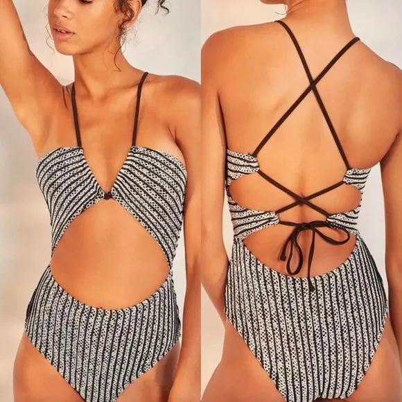 Urban Outfitters Out From Under One Piece Crochet Striped Swimsuit Size XS - Image 2