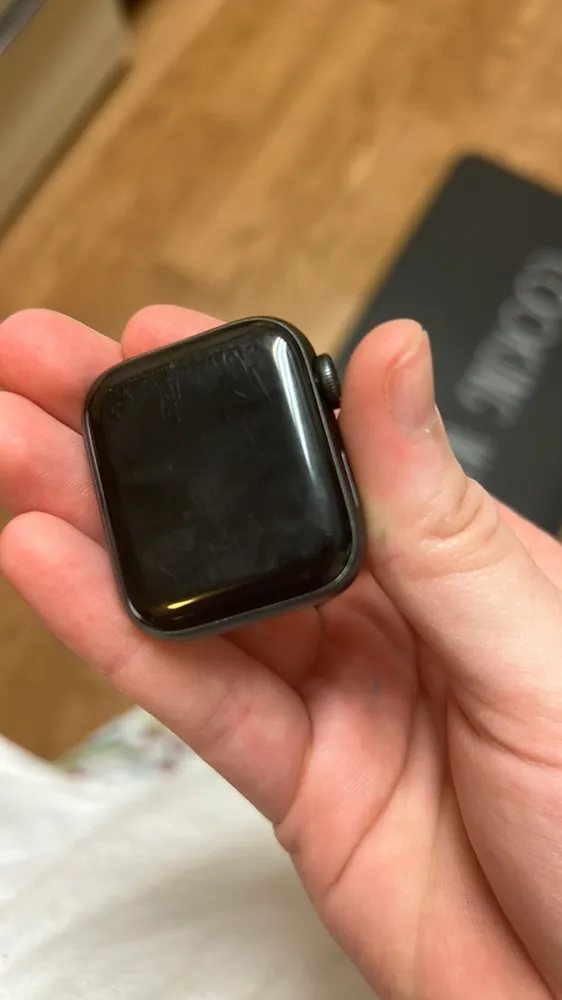 Apple Watch - Image 6