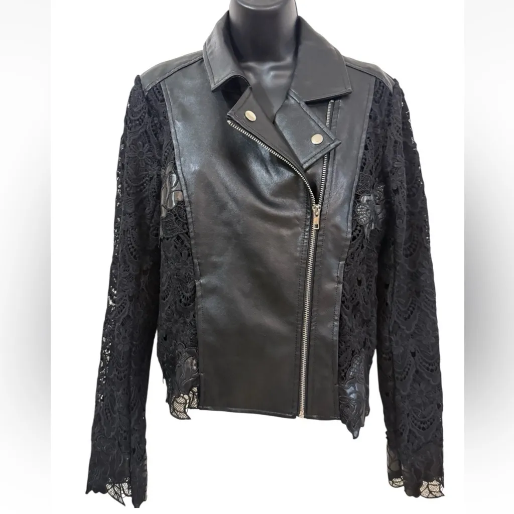 Guess Faux Leather Moto Jacket Lace Sleeve Floral Print Size M - Image 4