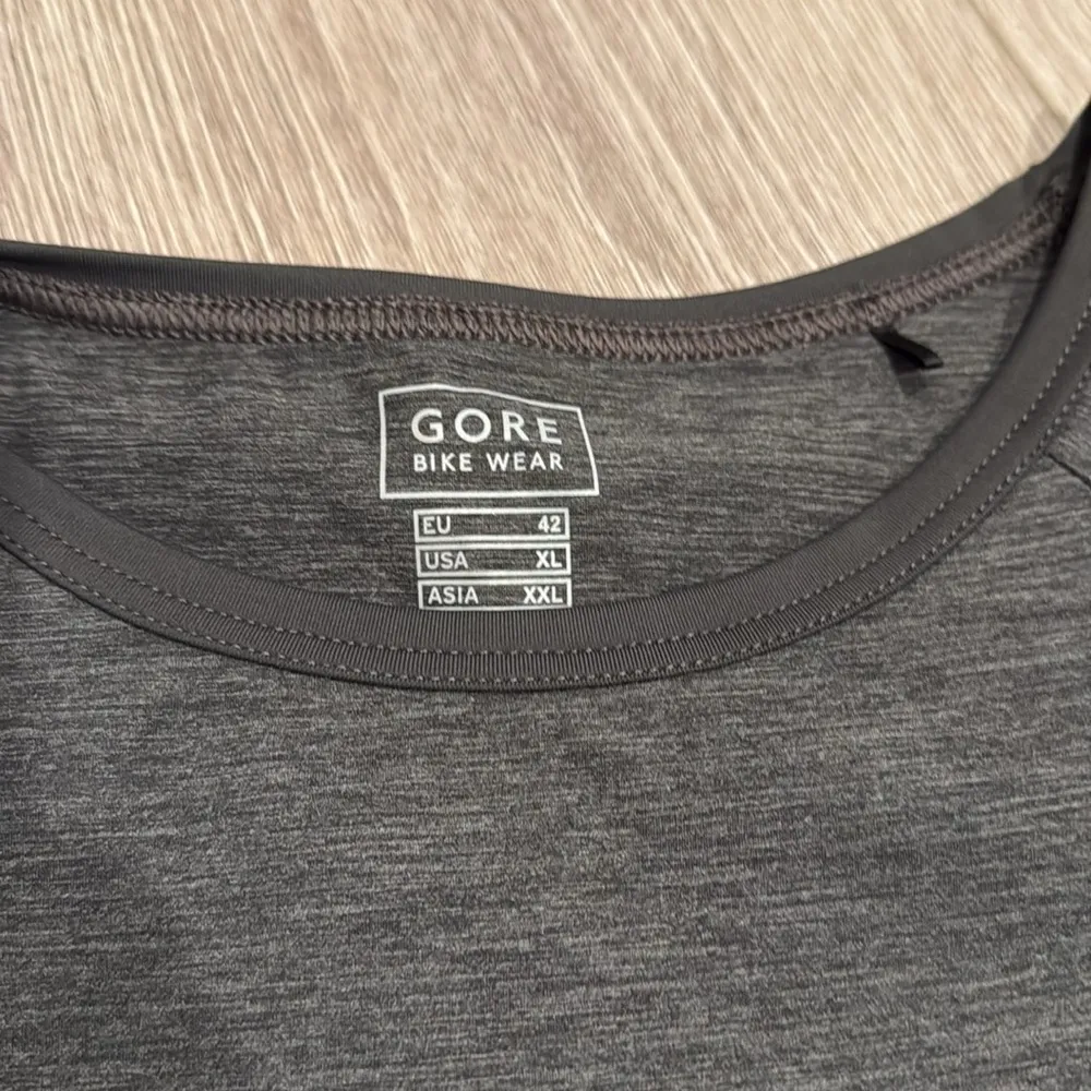 Gore Bike Wear Gray Womens Cycling Short Sleeve SSFlow Shirt XL Gray - Image 3