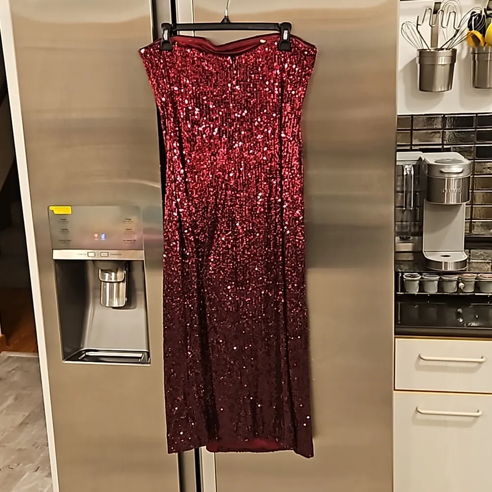 💕TRINA TURK💕 Stella Strapless Sheath Dress Festive Fuchsia Plum Sequin 10 NWT - Image 11