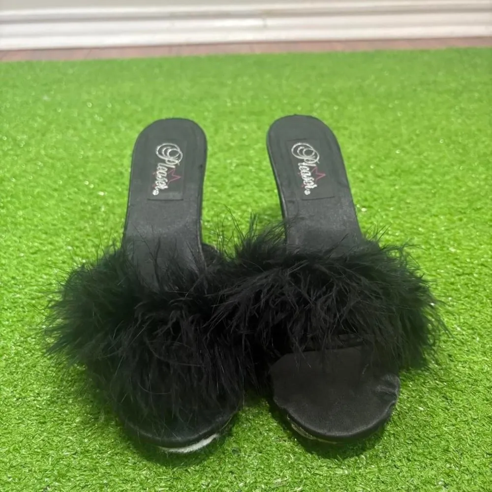 Vintage‎ y2k pleaser women's size 10 black feathered marabou mule glam heels - Image 2