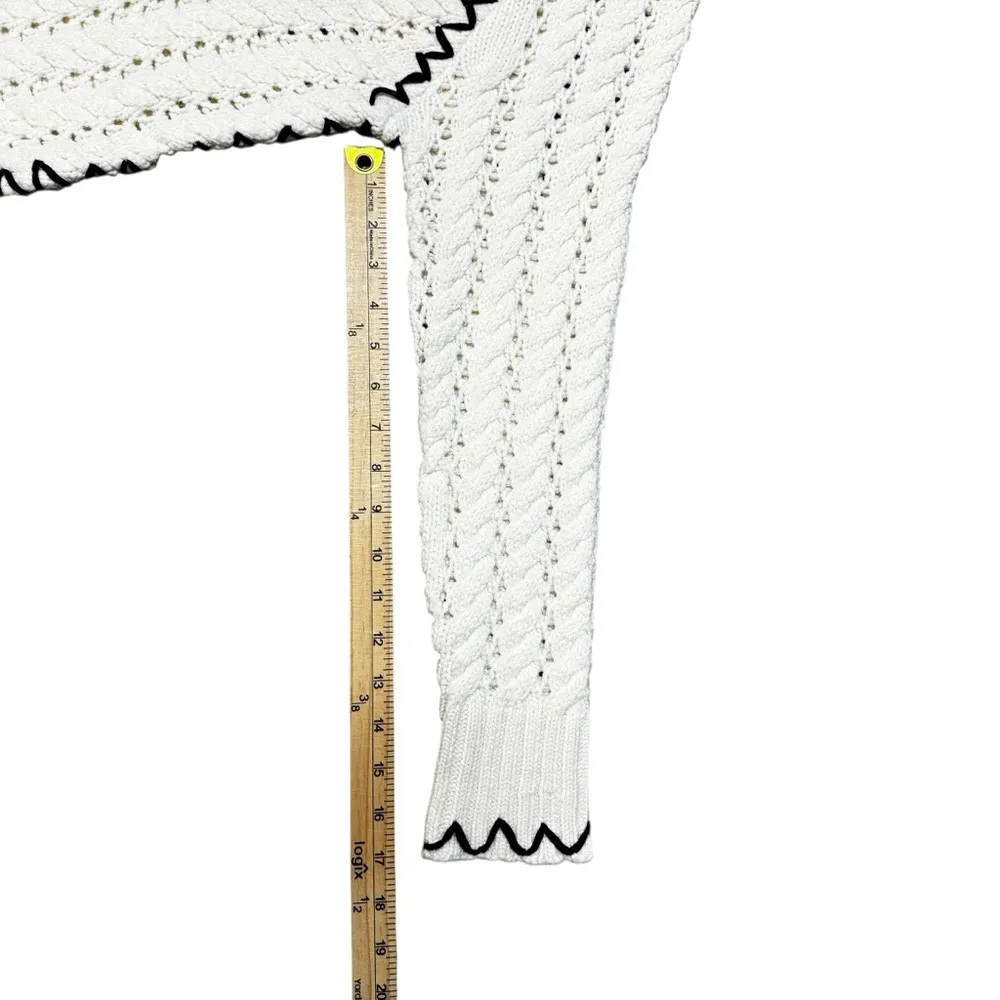 Elegant V - Image 10