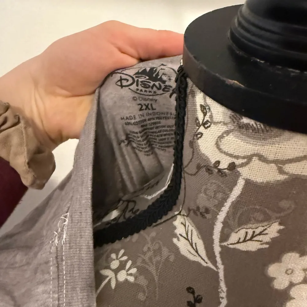 Womens Disney Parks Authentic Disneyland Resort  Pink & Gray T-Shirt 2XL - Image 3