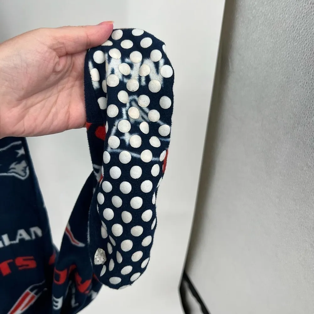 NFL Team Apparel New England Patriots Zip Front Footie Pajama women's size XS - Image 4