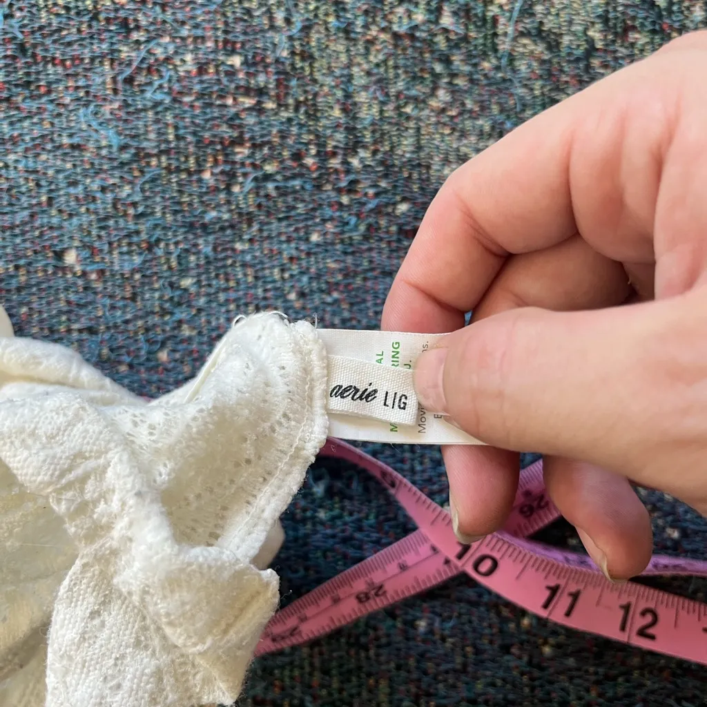 Aerie White Lace Bralette Wireless Women’s Large Soft Stretch Lined Crop Top Y2K - Image 13