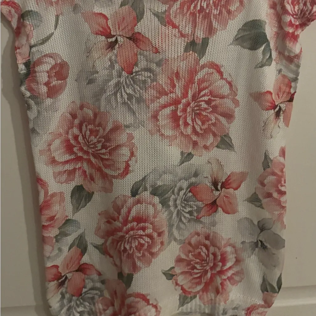 Luisa Ricci‎ Floral Knit Top Style# 3355 Made In Italy Size mediumm White Size M - Image 2