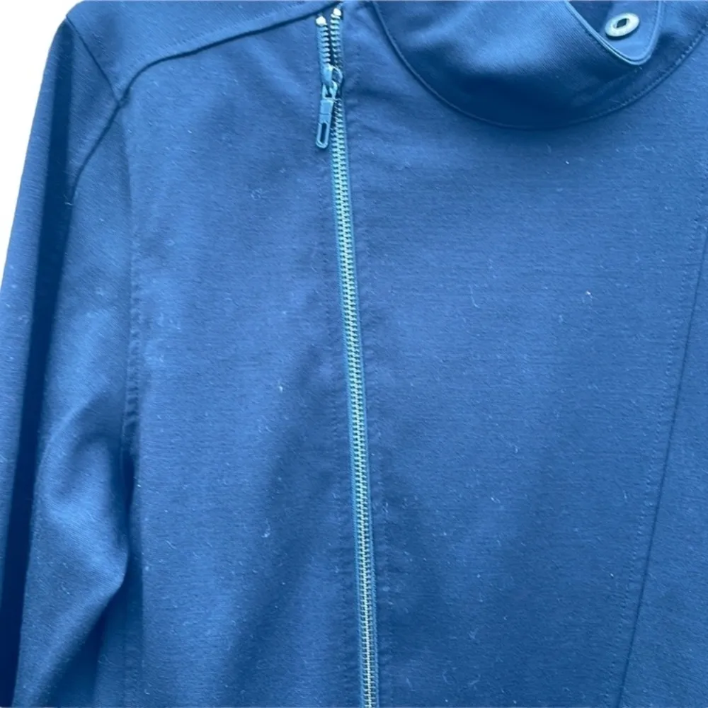 Calvin Klein medium black zip up jacket - Image 5