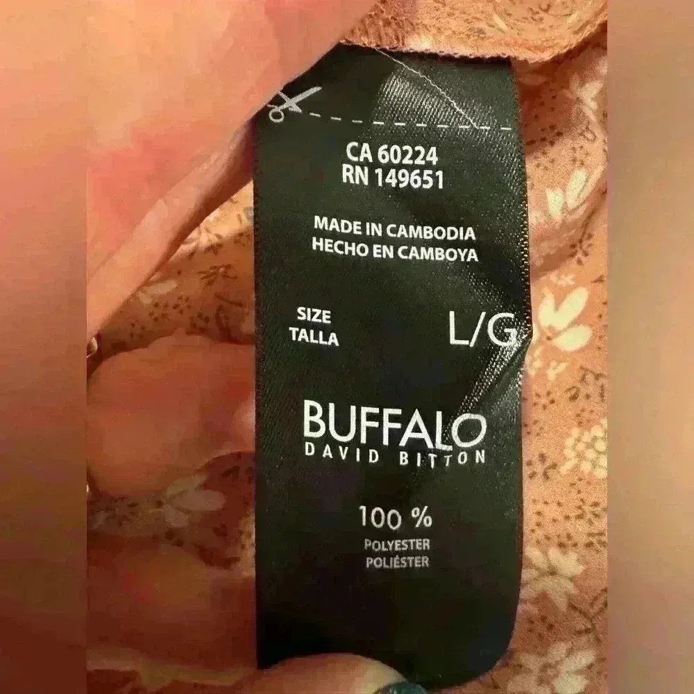 Women’s Pink Floral  Buffalo Blouse - Image 5