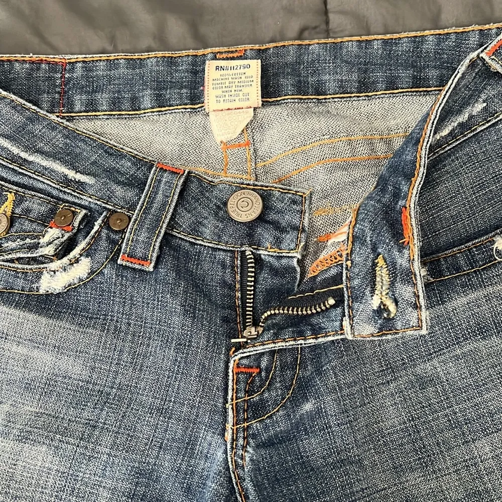 True Religion Denim Bermuda Shorts Size 27 - Image 3