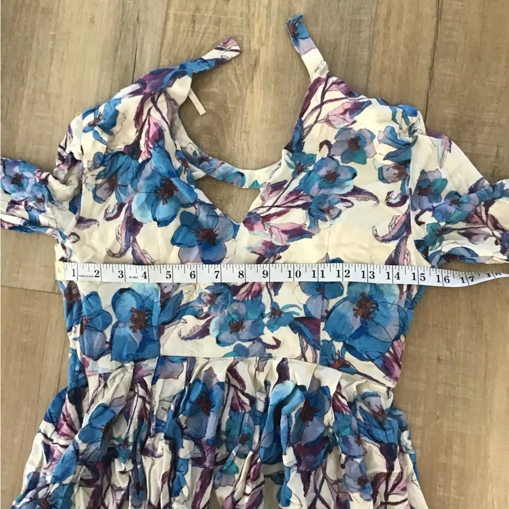 Free People White Blue Floral Lined Shorts Long Sleeve Jumper Romper Sz M - Image 4