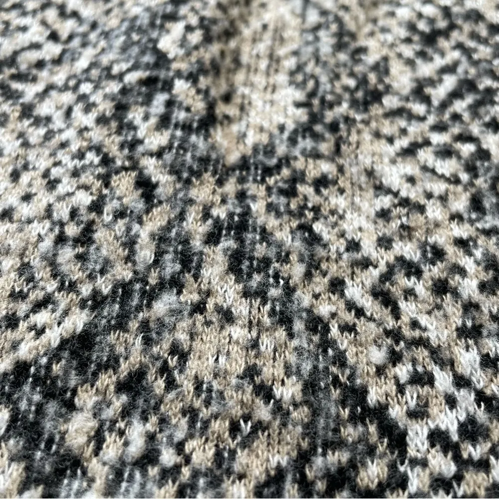 ZARA Snakeskin Knit Cropped Sweater Mock Neck Brown Size Small NWOT Animal print - Image 8