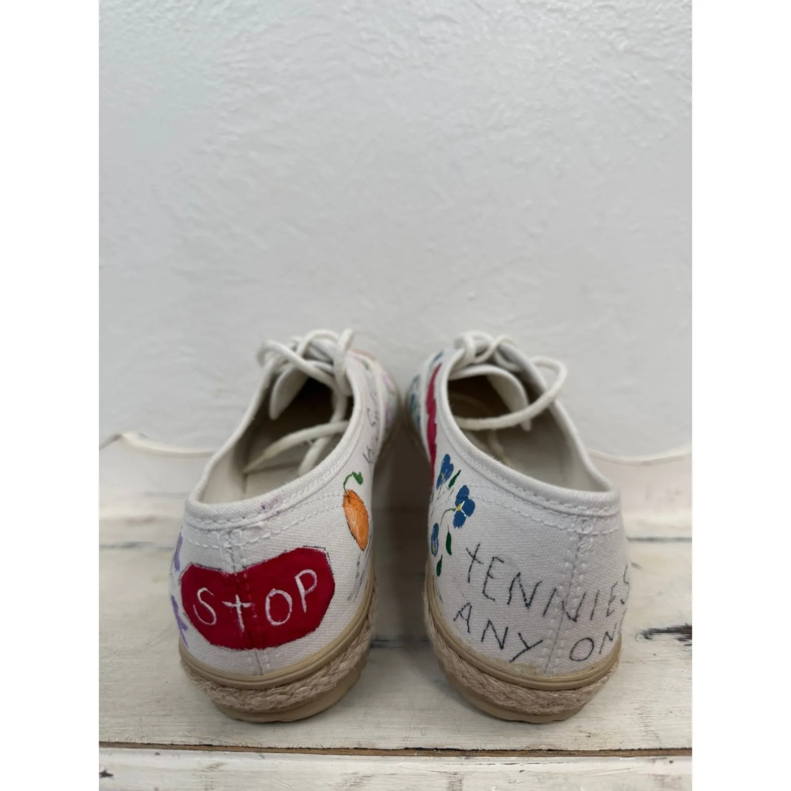 Cabin Creek‎ Hand Painted Canvas Shoes Women's 5M Floral Toe Art - Image 6