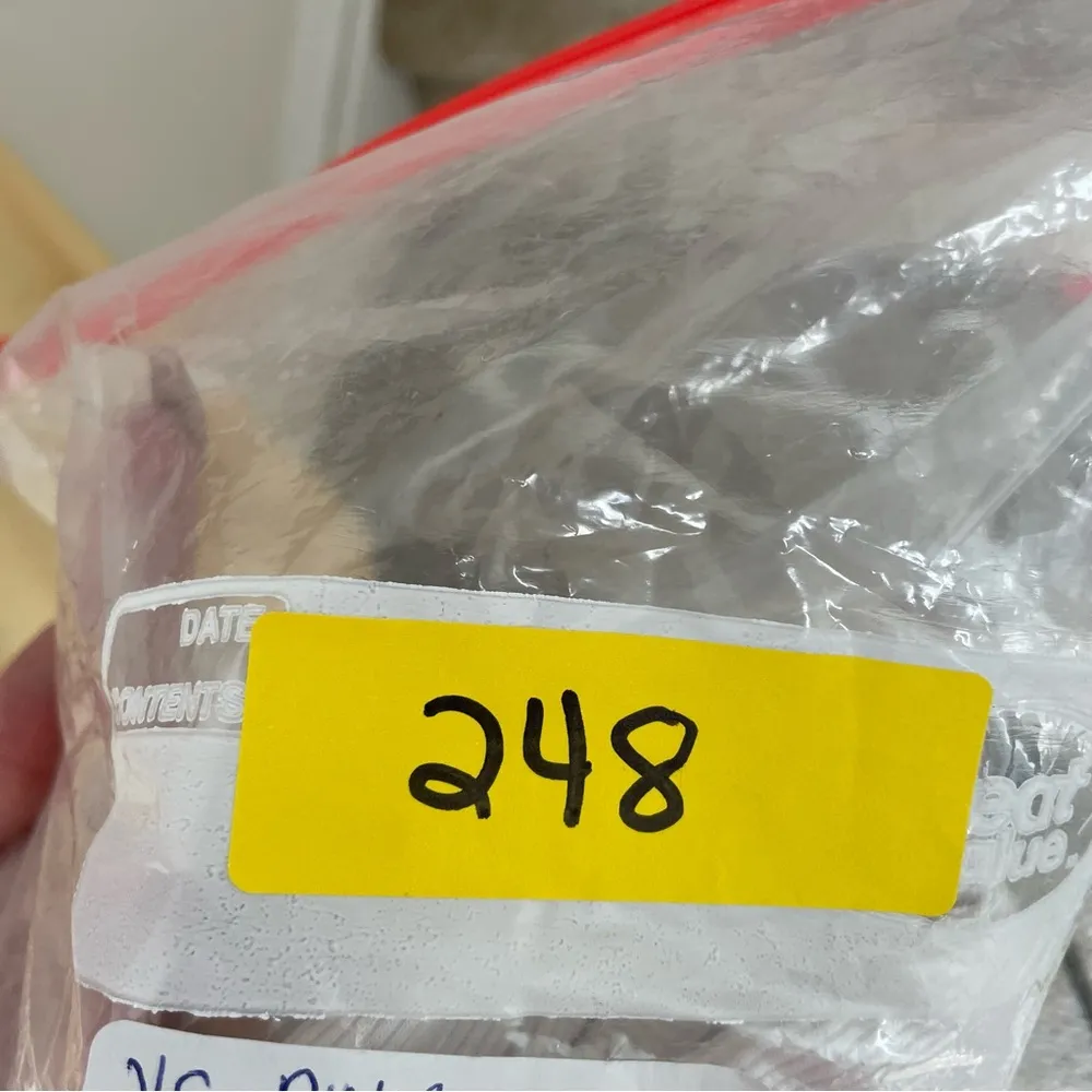 Old Navy UltraLite All-Day One-Shoulder Cutout Tank Top - Image 7