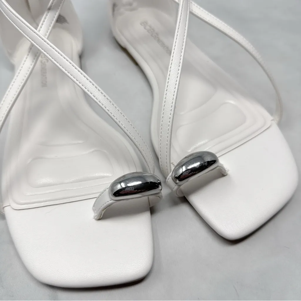 NEW BCBGeneration Kline Embellished Toe Ring Strappy Square Toe Flat Sandals 7.5 - Image 3