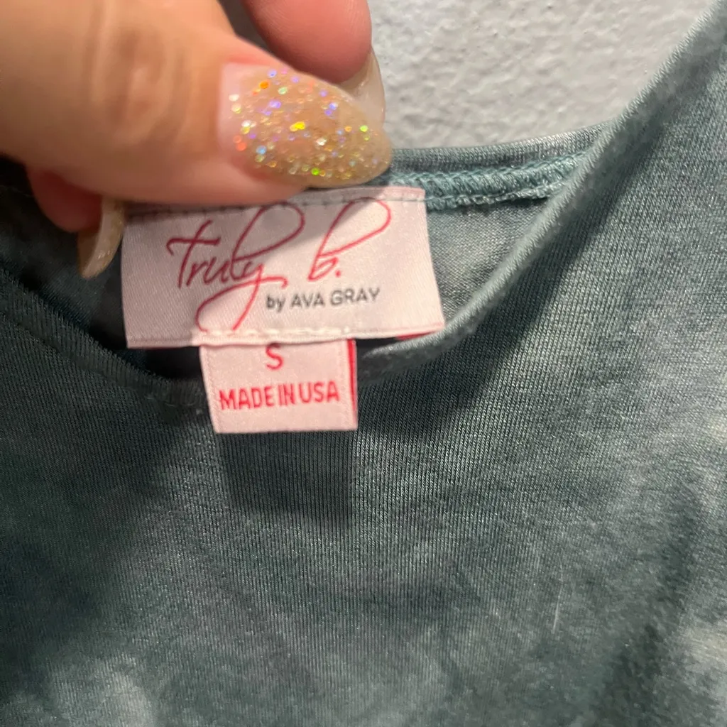 Truly b. By AVA GRAY tank Blue - Image 2