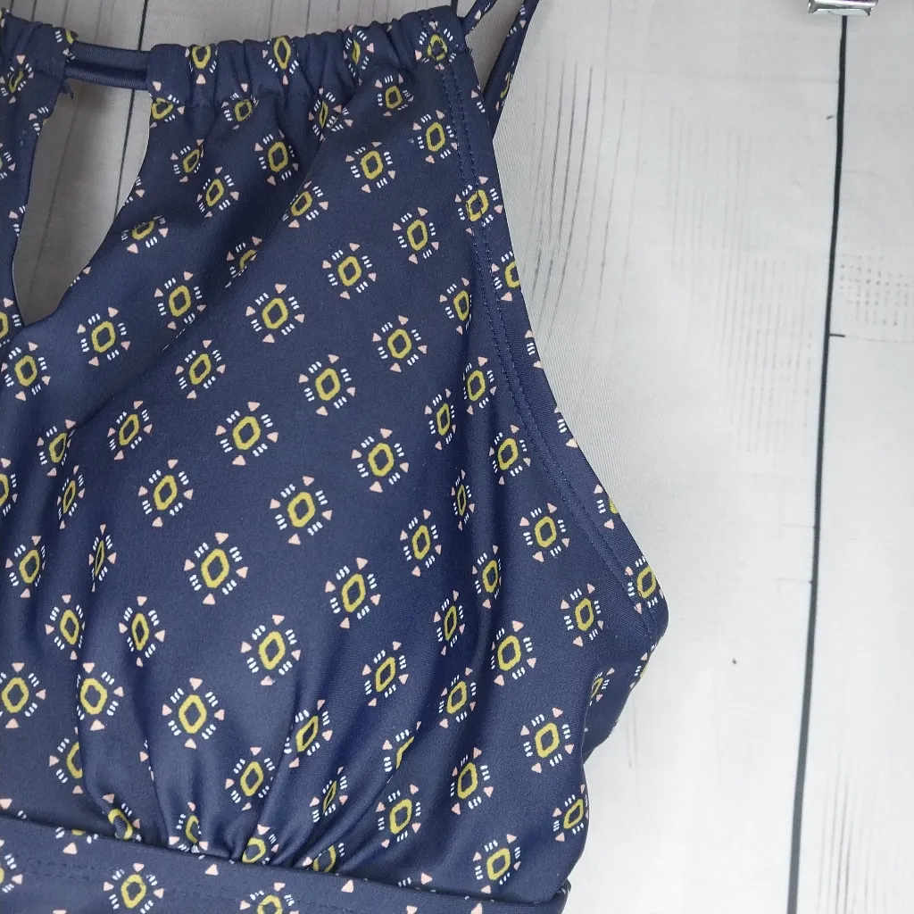 Kona Sol Keyhole Navy Blue Patterned Tankini - Image 2