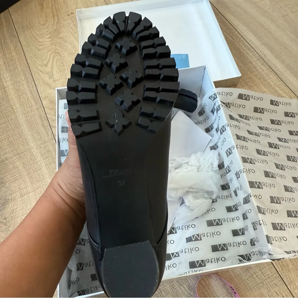 Matiko Shoes Emma Womens EUR 37 us 6/5 Black Lace Up Heeled Leather Boot NWT - Image 8