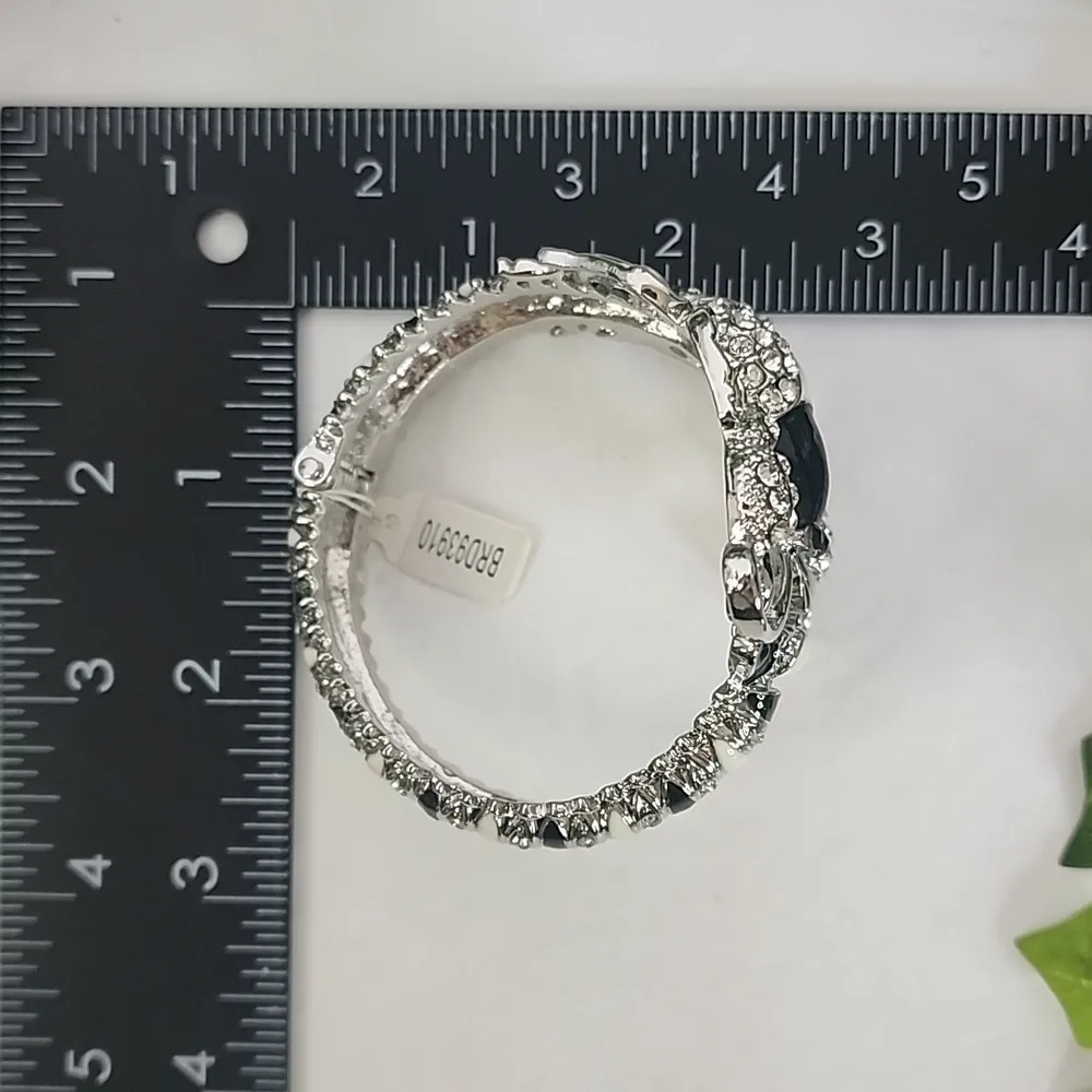 Silver Lobster with Crystals and Enamel Inlay Hinge / Clamper Bracelet - Image 8