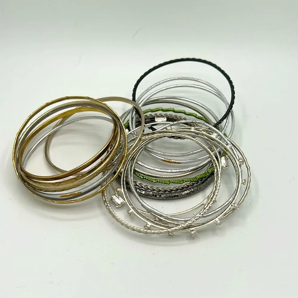 22 Thin Bangle bracelets - Image 5