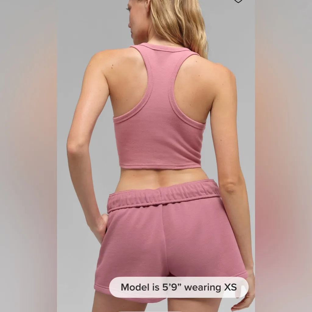 ALO Yoga NWT Accolade Short in Pink Wild Rose Size M - Image 2