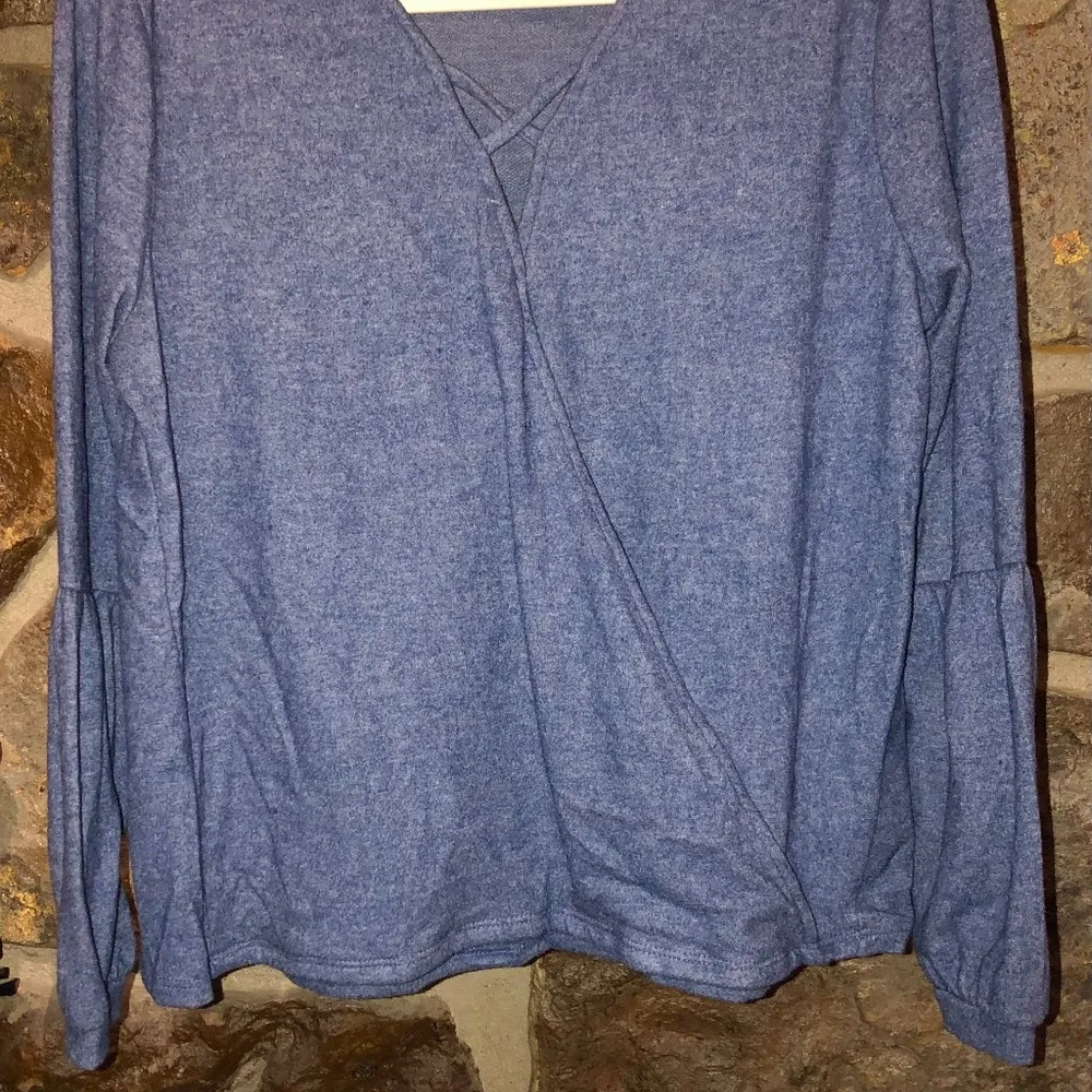 Papermoon Women’s Denim Criss Cross Puff Sleeve Top Fashom Size Large - Image 2