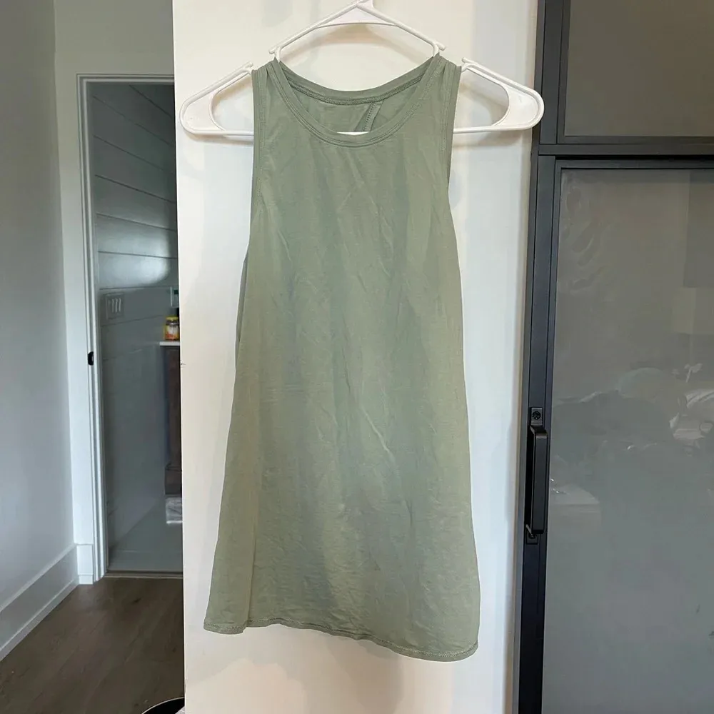 Lululemon All Tied Up Tank Palm Court - Size 12 - Image 7