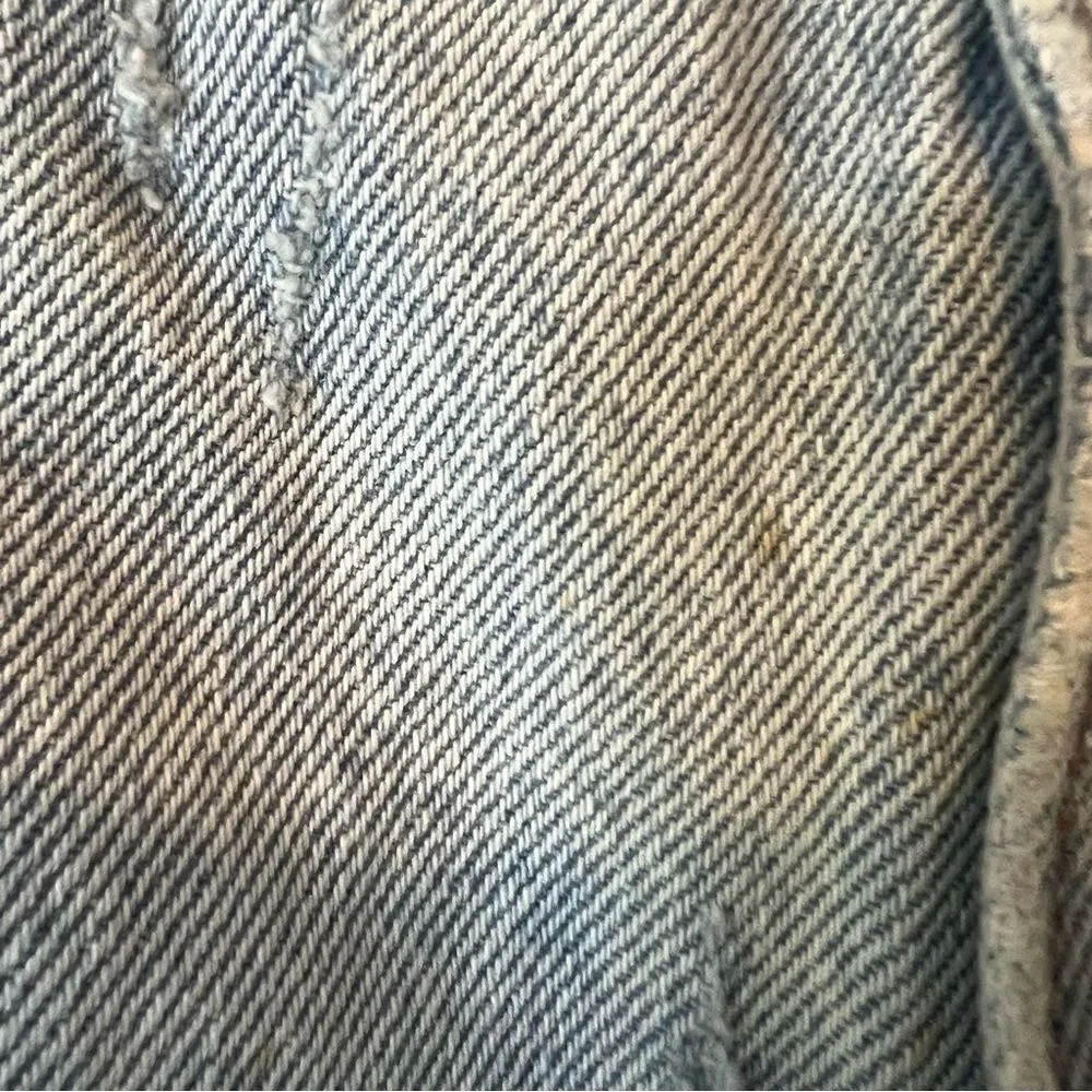 Rollas Dusters High Rise Slim Distressed Denim Jean Short in Layla Bleach Sz 29 - Image 11