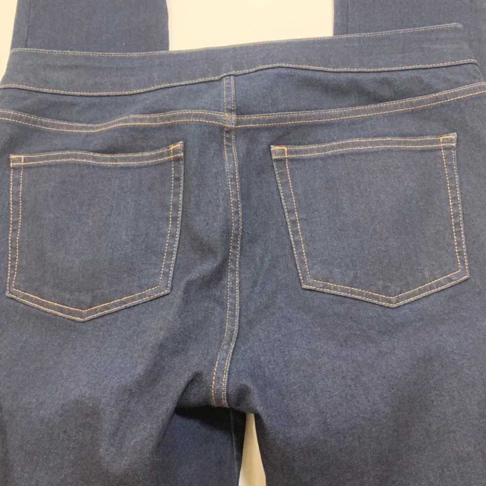 CHAPS  Classic Stretch Pull On Elastic Waist Jean - Image 8