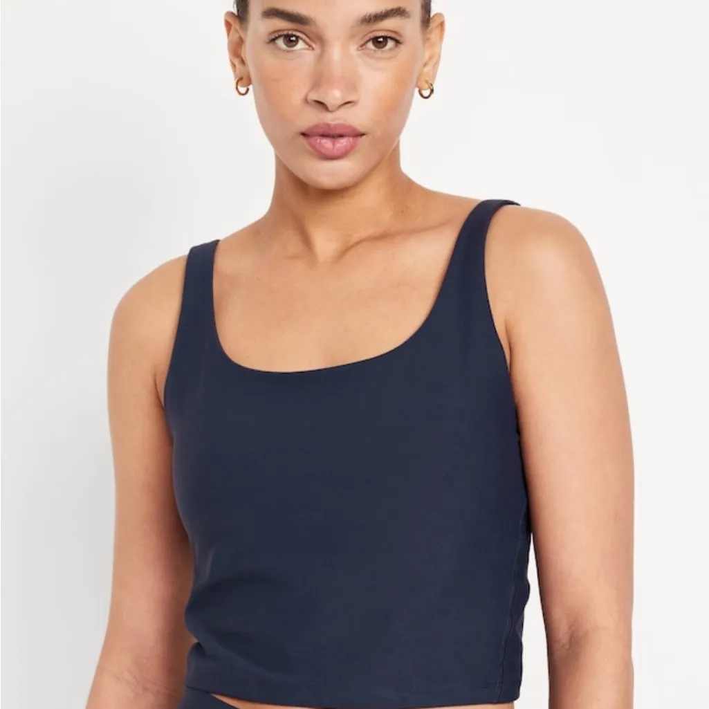 Old Navy  Activewear Set - Image 2