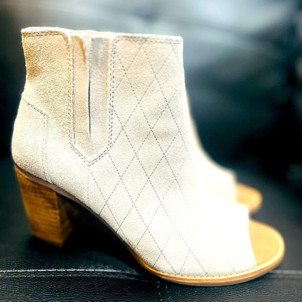 TOMS Majorca Grey Suede Peep Toe Block Heel zip up Bootie Size Women's W8 - Image 2