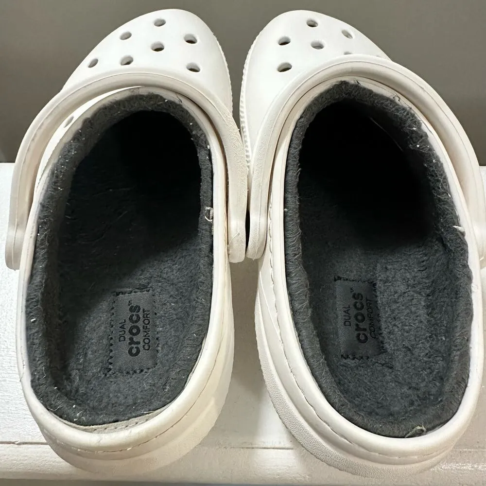 CROCS Classic Lined Clog size Men’s 4 Women’s 6, White with gray lining, comfy - Image 5
