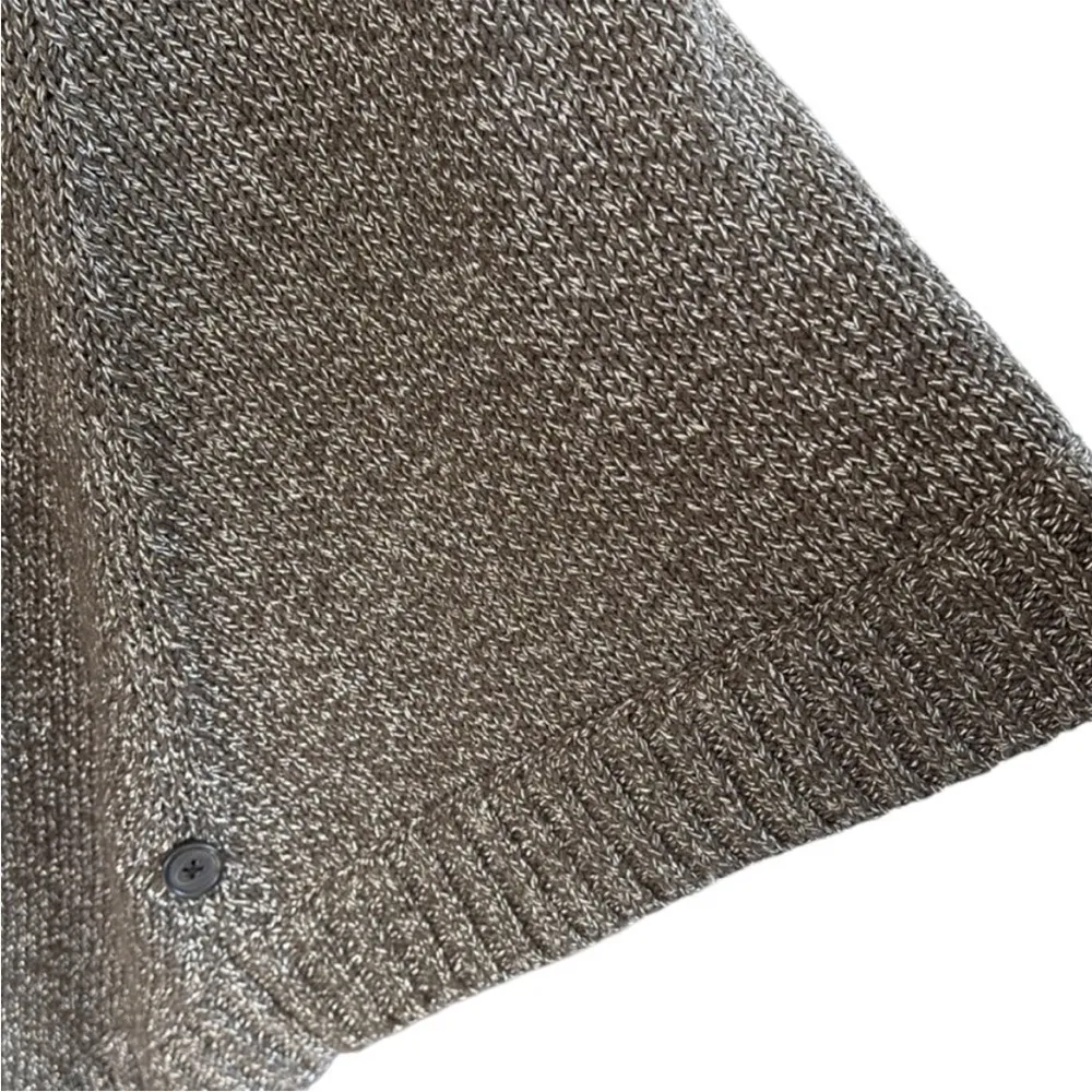 EUC CAbi Grey Shimmer Poncho Sweater Size Small - Image 3