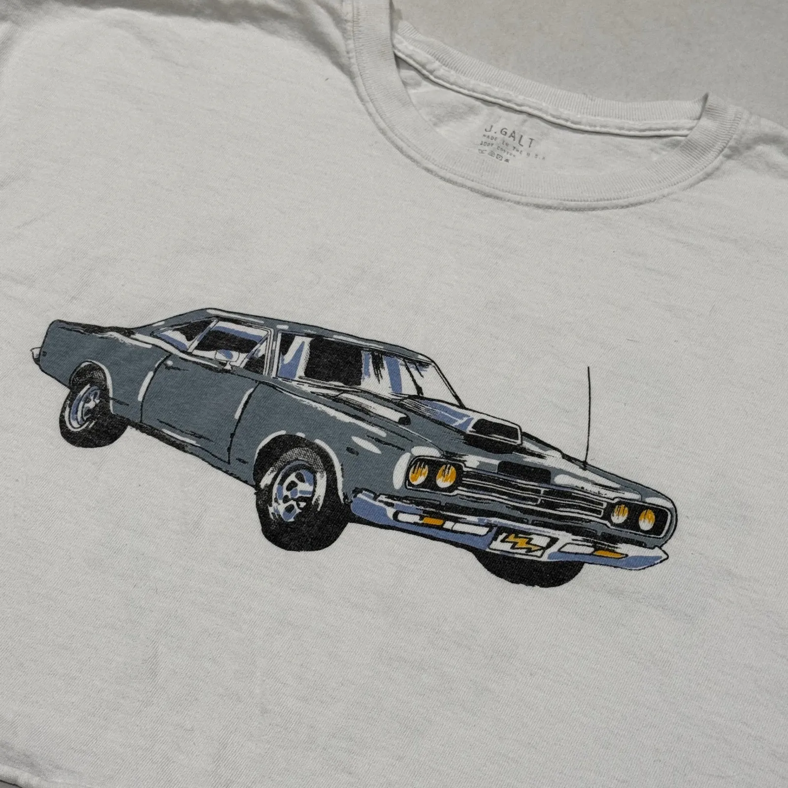 J Galt Cropped T Shirt Graphic Motor Show Car Print Women One Size White - Image 2